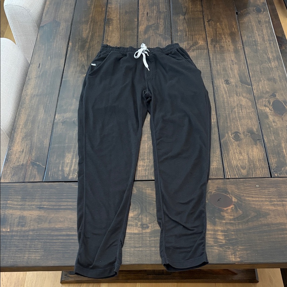 Men’s Vuori Black Elastic Waist Pants